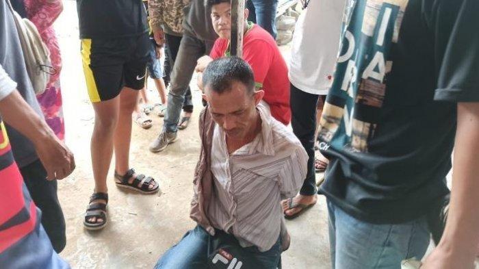Penjambret di Palembang Diikat di Tiang oleh Warga Ketahuan Merampas Ponsel Seorang Anak